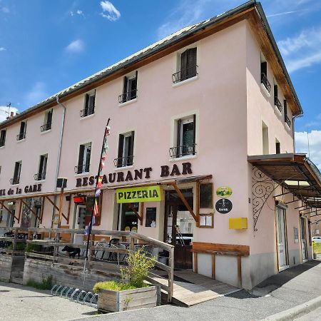 Briançon Hotel De La Gare מראה חיצוני תמונה