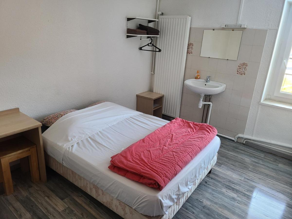Briançon Hotel De La Gare מראה חיצוני תמונה