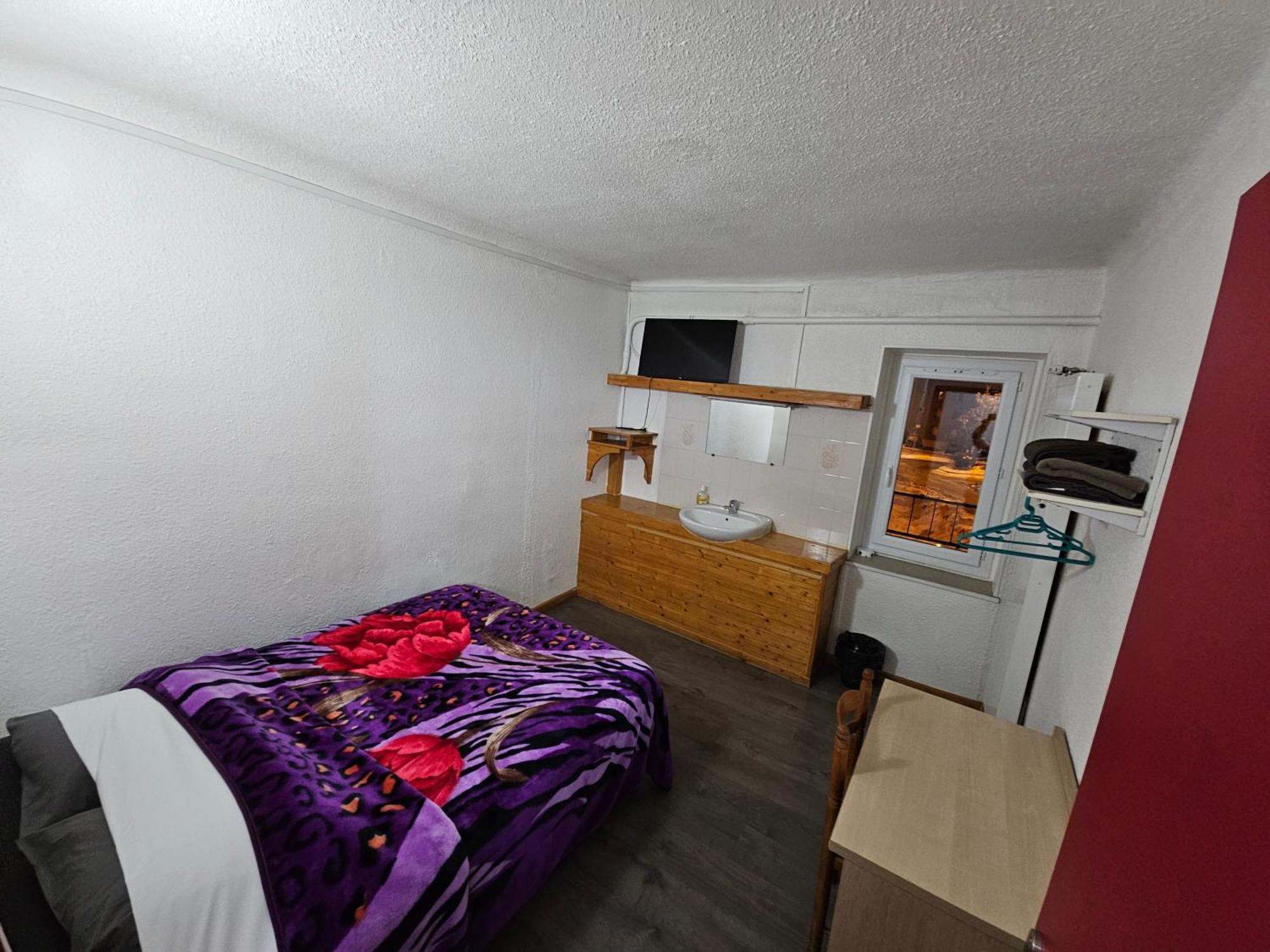 Briançon Hotel De La Gare מראה חיצוני תמונה